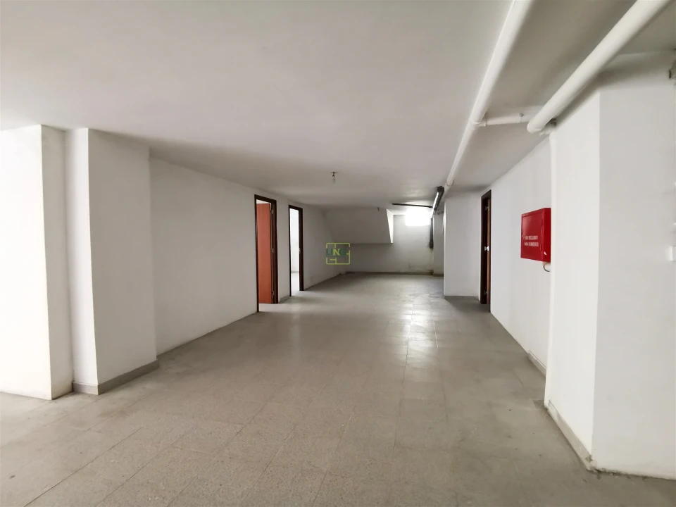 Armazém para Venda em Castelo Branco Foto 4