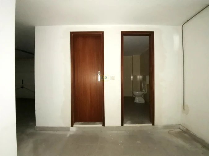 Armazém para Venda em Castelo Branco Foto 12