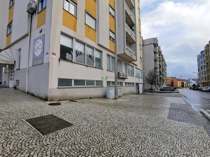 Armazém para Venda em Castelo Branco Foto 20
