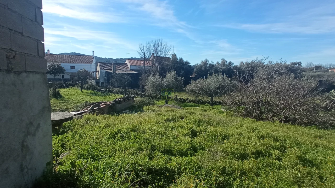 Moradia T2 para Venda em Aldeia do Bispo, Águas e Aldeia de João Pires Foto 11