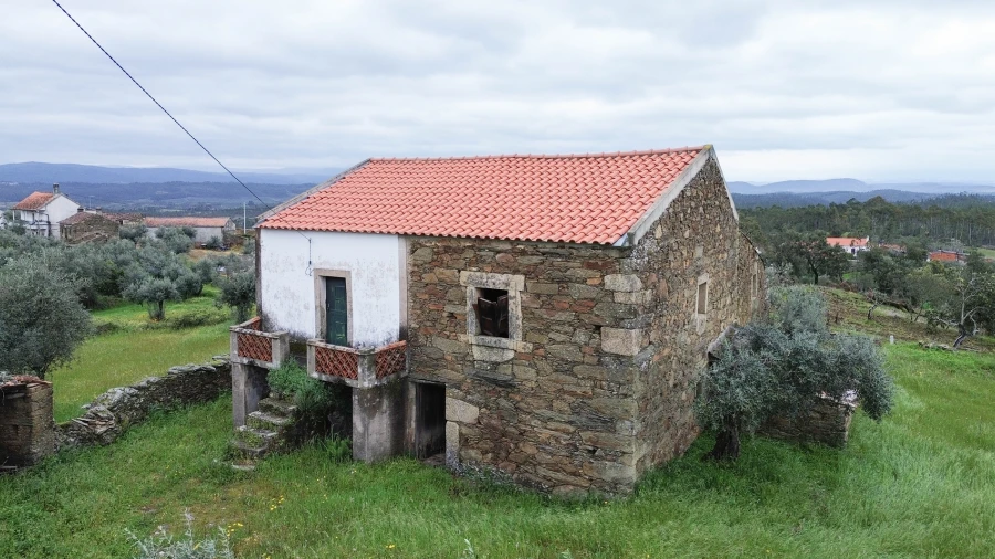 Quinta T3 para Venda em Sarzedas