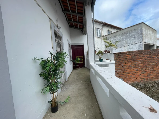 Moradia T4 para Venda em Oledo Foto 9