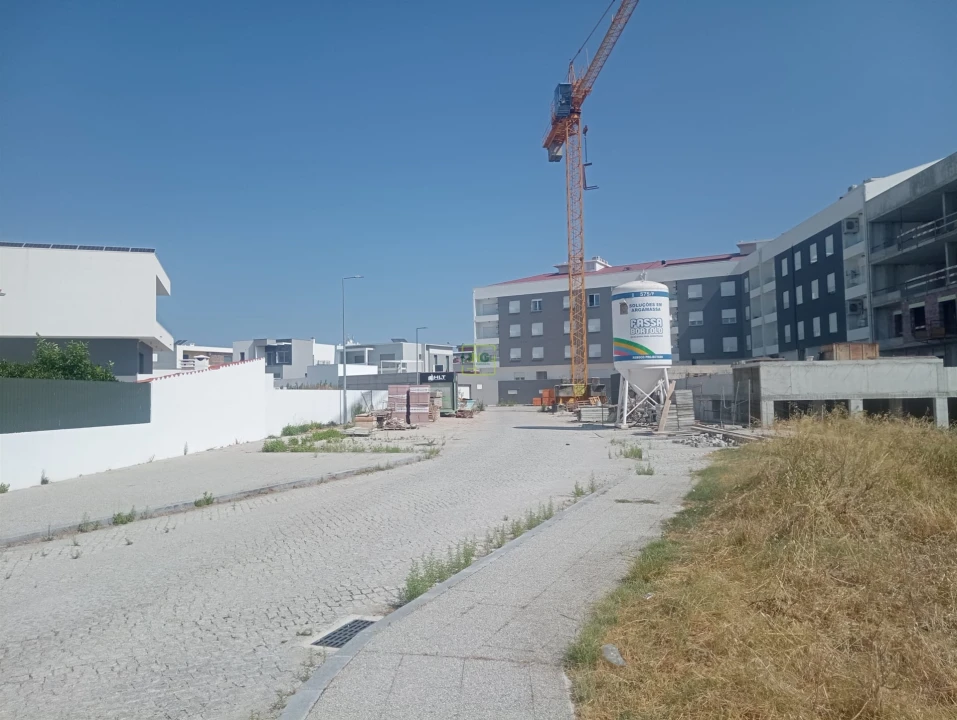 Terreno para Venda em Castelo Branco Foto 7