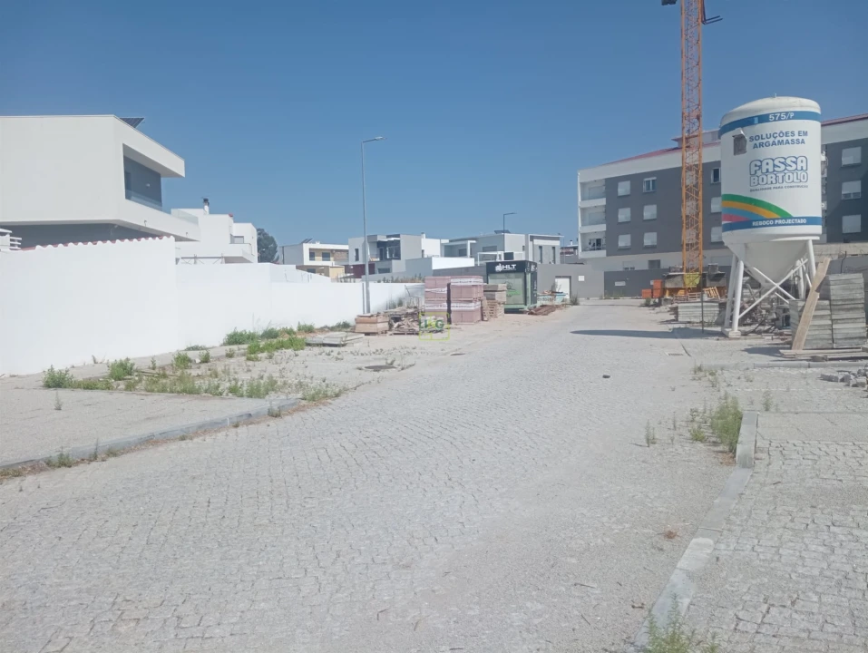 Terreno para Venda em Castelo Branco Foto 6