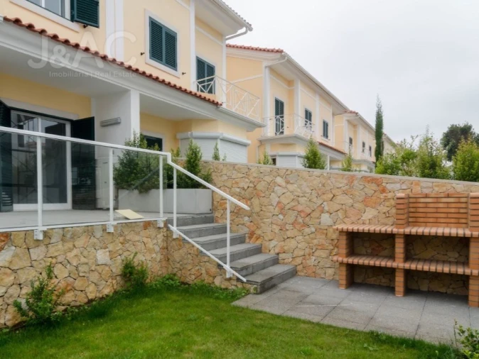 Moradia T4 para Venda em Cascais e Estoril