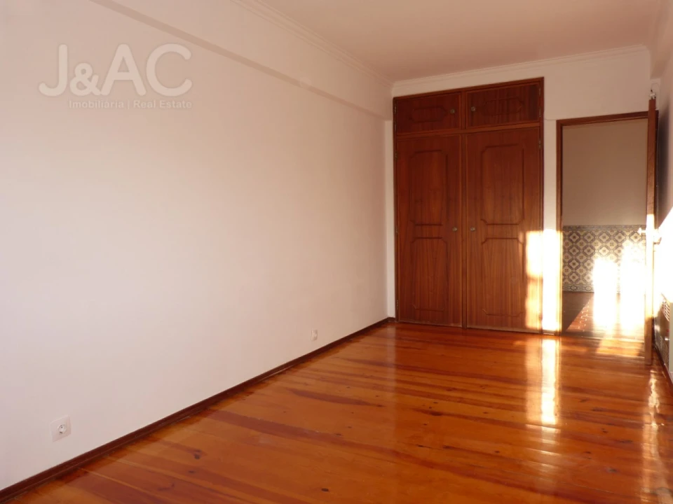 Apartamento T2 para Venda em Cascais e Estoril Foto 6