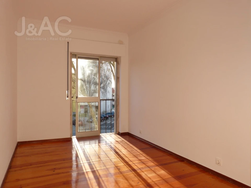 Apartamento T2 para Venda em Cascais e Estoril Foto 9