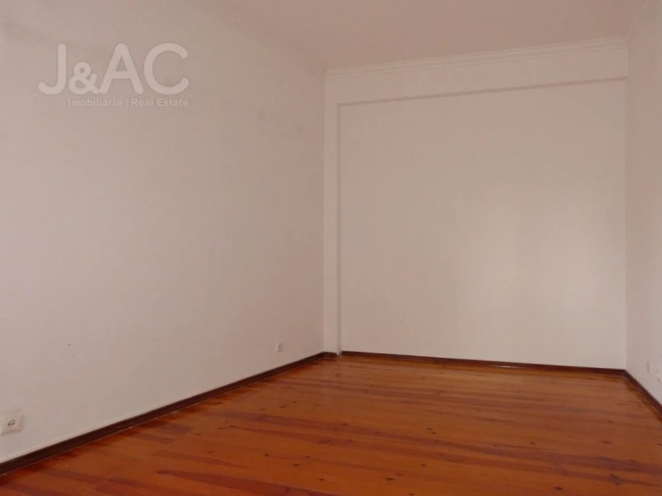 Apartamento T2 para Venda em Cascais e Estoril Foto 11