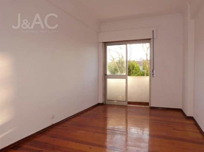 Apartamento T2 para Venda em Cascais e Estoril Foto 7
