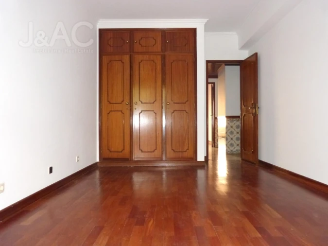 Apartamento T3 para Venda em Cascais e Estoril Foto 12