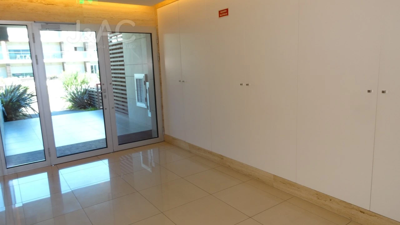 Apartamento T1 para Venda em Alcochete Foto 24