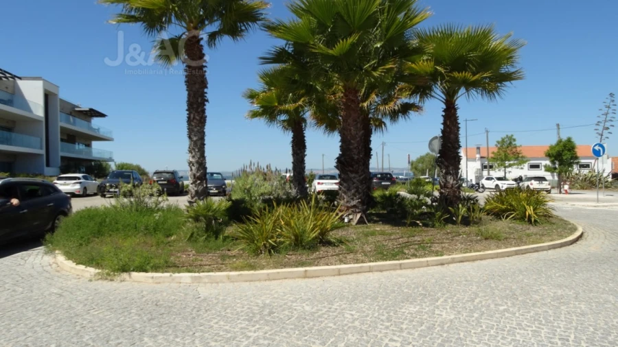 Apartamento T1 para Venda em Alcochete Foto 4