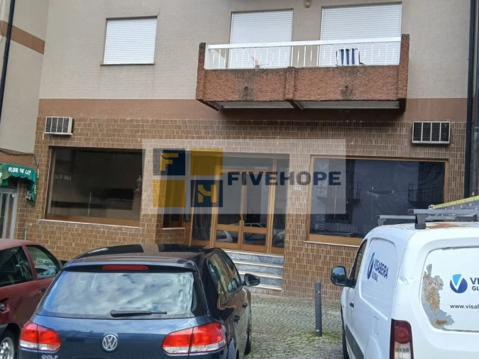 Loja para Venda em Tondela e Nandufe