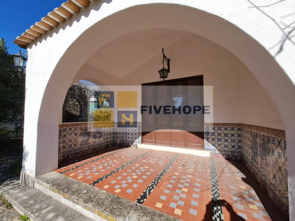 Moradia T10 para Venda em Maiorca Foto 2