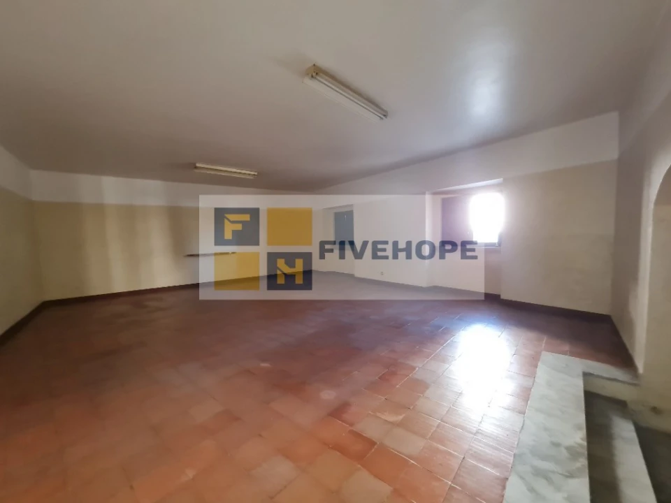 Moradia T10 para Venda em Maiorca Foto 15