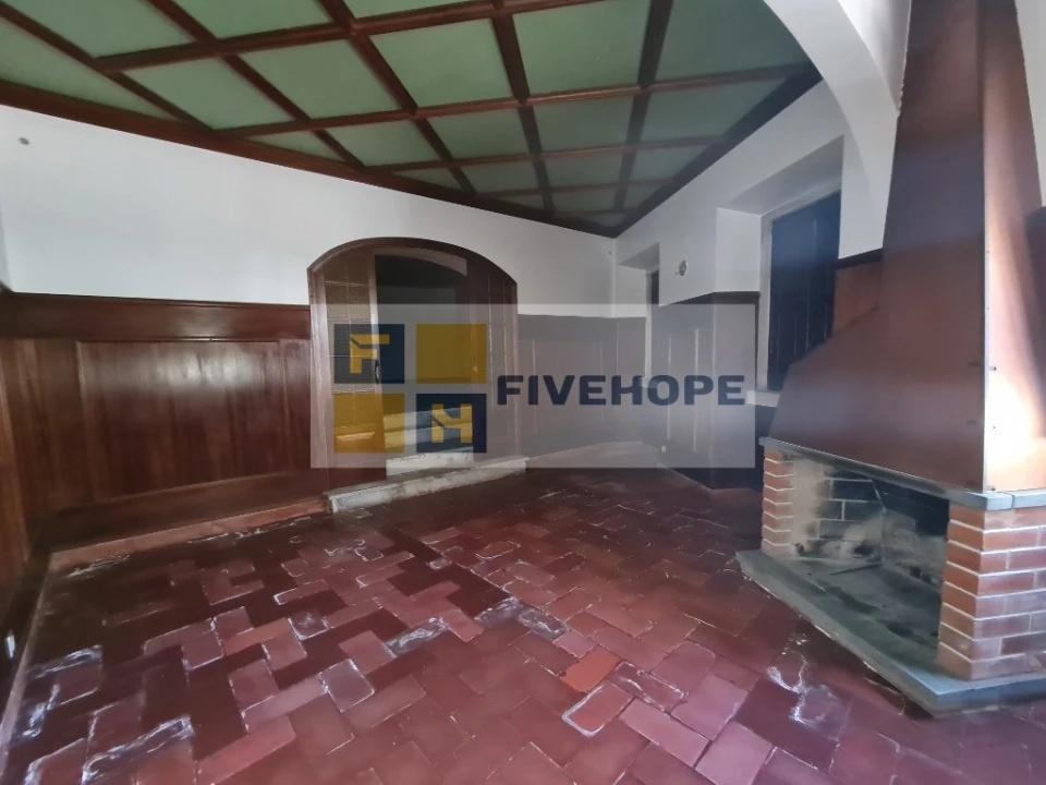 Moradia T10 para Venda em Maiorca Foto 17