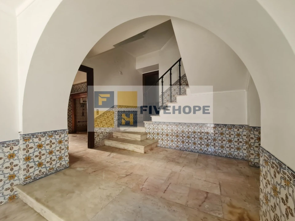 Moradia T10 para Venda em Maiorca Foto 22