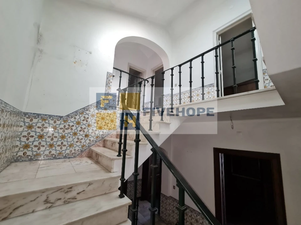 Moradia T10 para Venda em Maiorca Foto 45