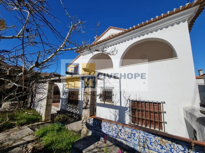 Moradia T10 para Venda em Maiorca Foto 3