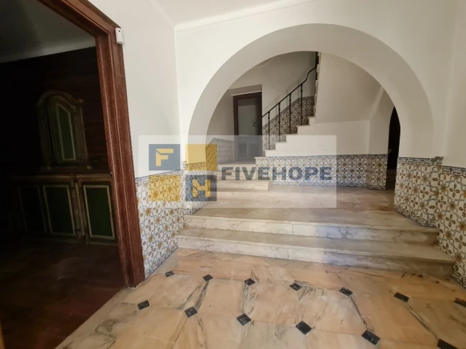 Moradia T10 para Venda em Maiorca Foto 20