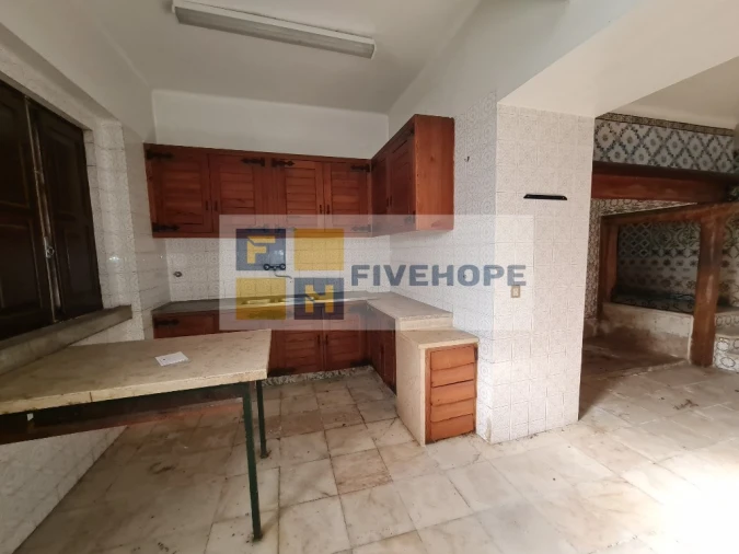 Moradia T10 para Venda em Maiorca Foto 28