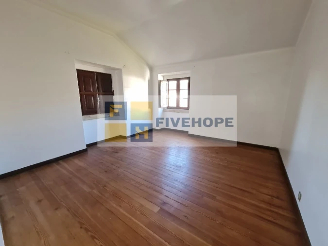 Moradia T10 para Venda em Maiorca Foto 32