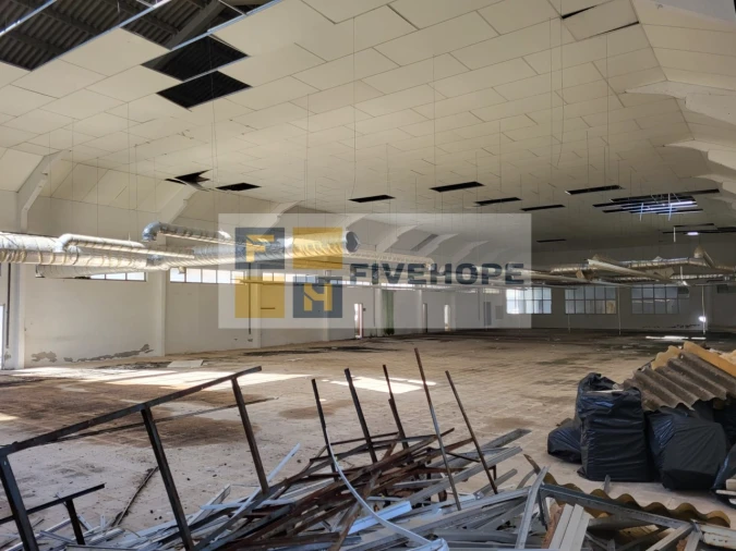 Armazém para Venda em Samuel Foto 1