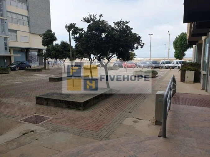 Loja para Venda em Buarcos Foto 18