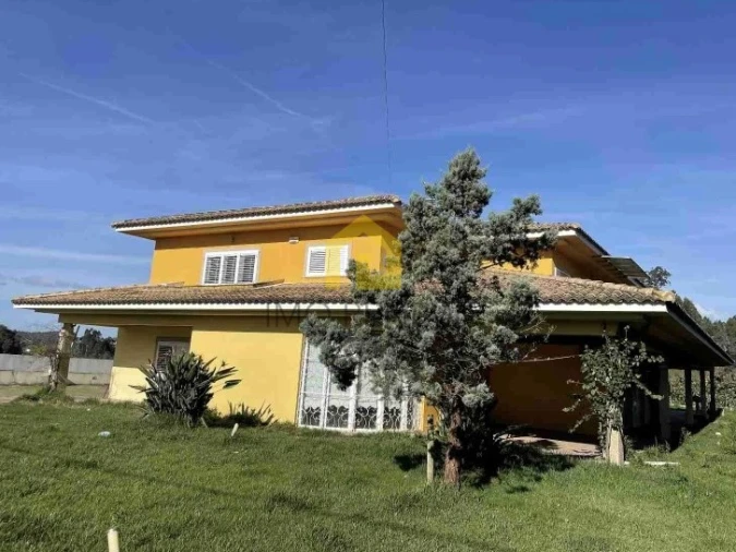 Moradia T6 para Venda em Folgosa Foto 2