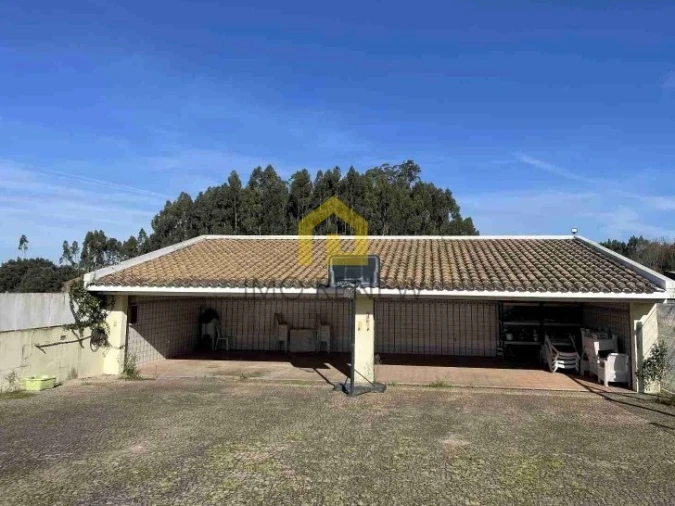 Moradia T6 para Venda em Folgosa Foto 4