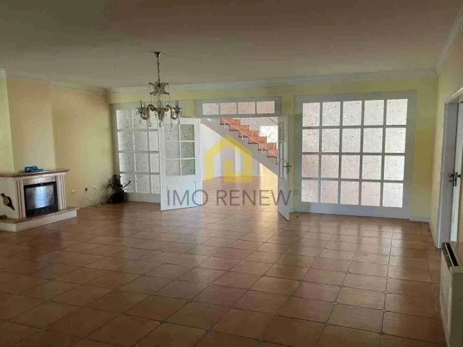 Moradia T6 para Venda em Folgosa Foto 6