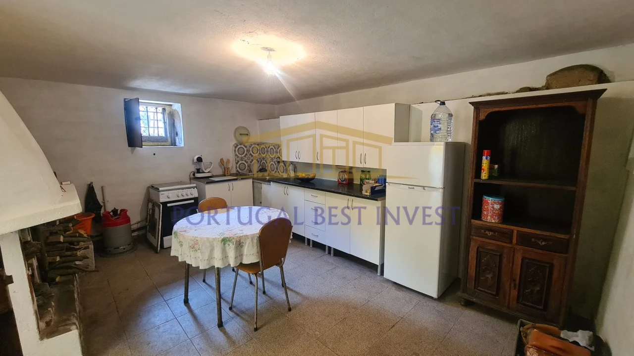 Moradia T3 para Venda em Azurara Foto 14