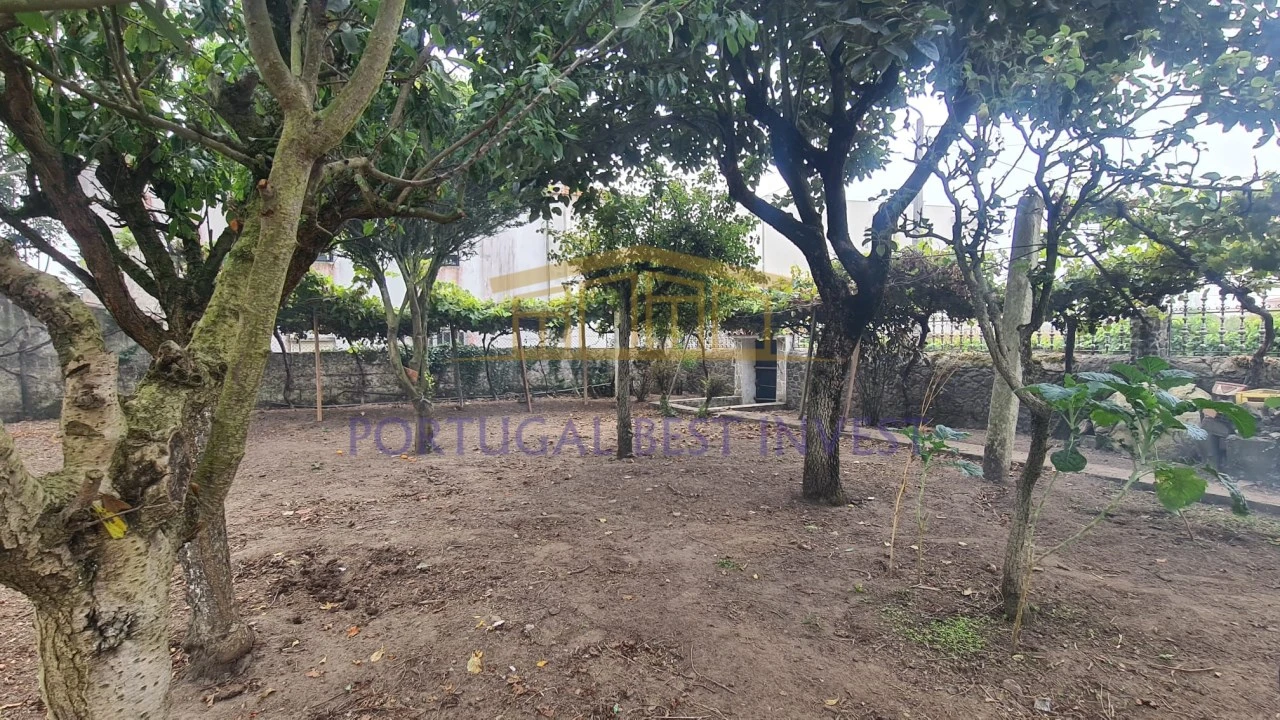 Moradia T3 para Venda em Azurara Foto 7