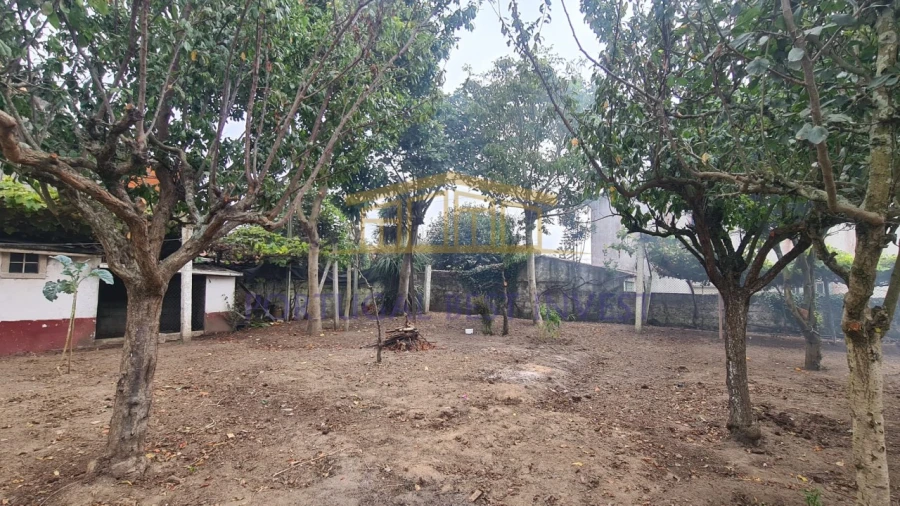 Moradia T3 para Venda em Azurara Foto 4