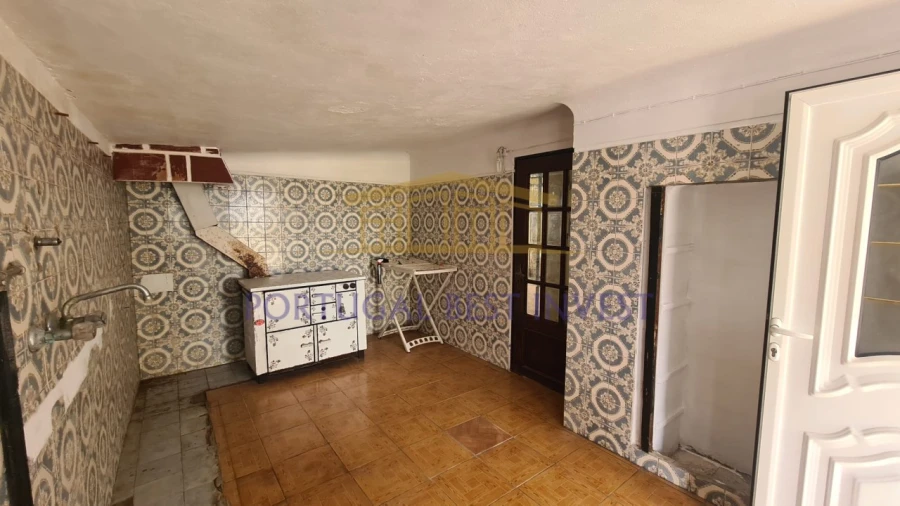 Moradia T3 para Venda em Azurara Foto 17