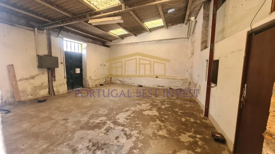 Moradia T3 para Venda em Azurara Foto 23