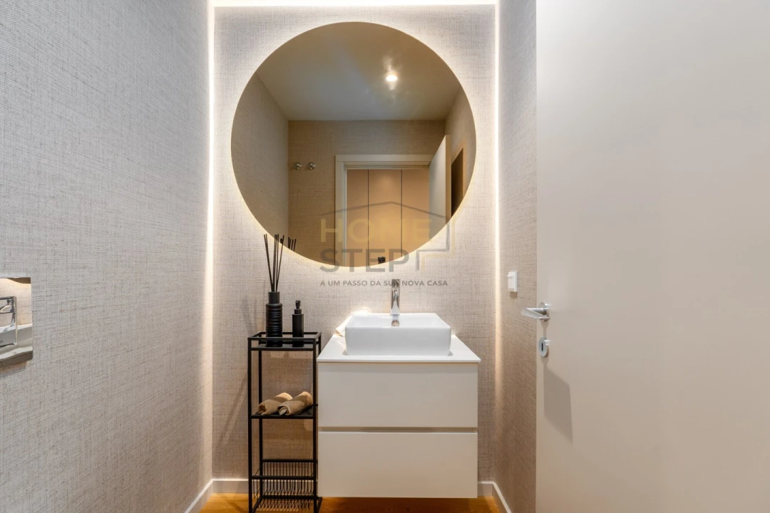 Apartamento T4 para Venda em Santa Marinha e São Pedro da Afurada Foto 24