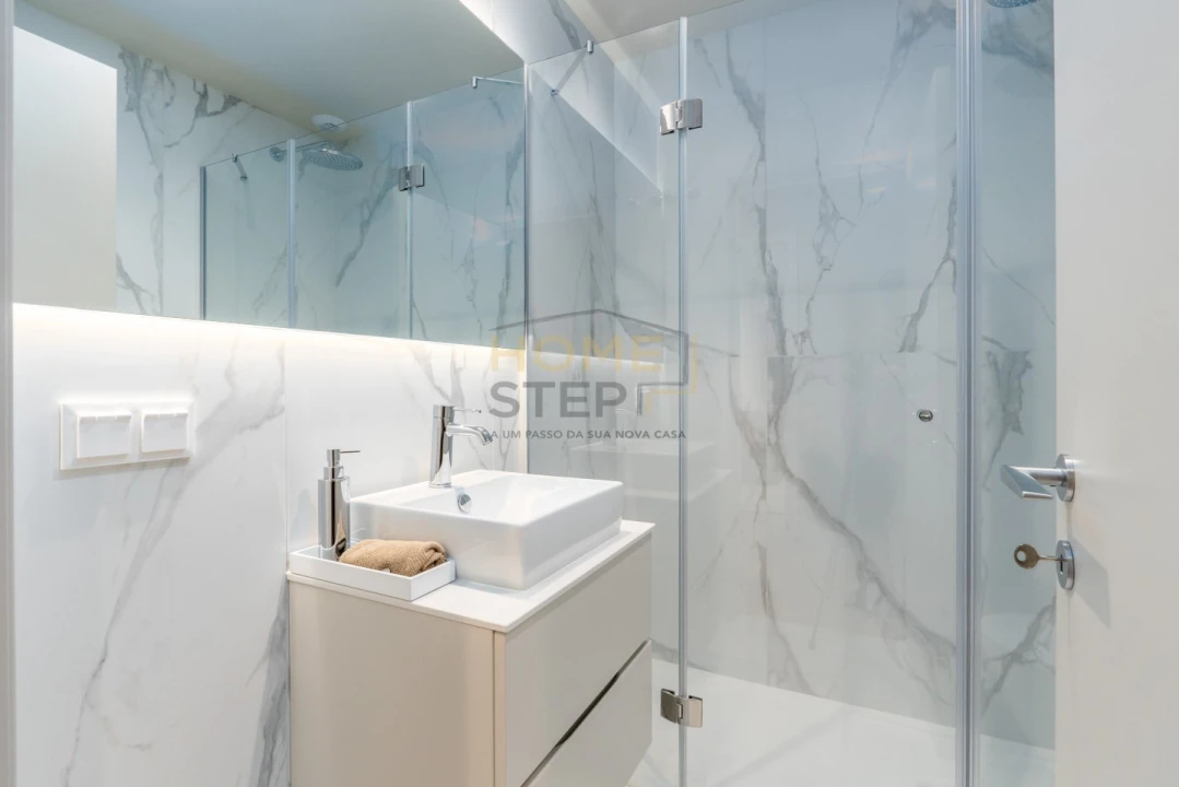 Apartamento T4 para Venda em Santa Marinha e São Pedro da Afurada Foto 20