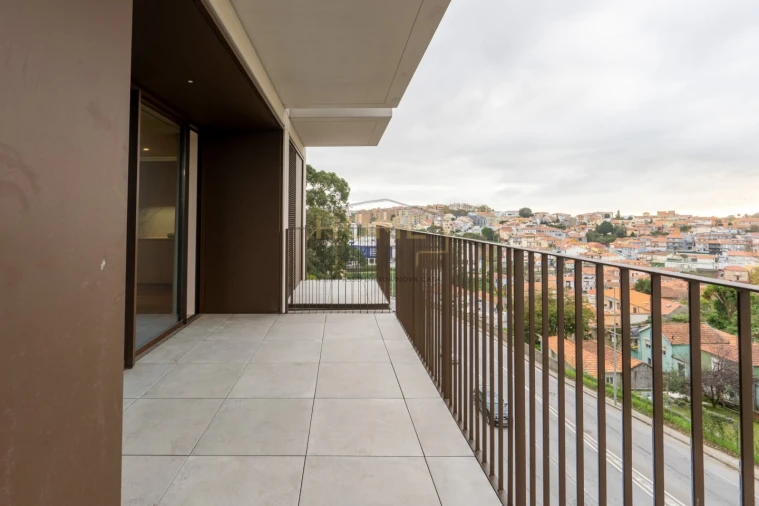 Apartamento T4 para Venda em Santa Marinha e São Pedro da Afurada Foto 2