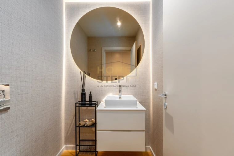 Apartamento T4 para Venda em Santa Marinha e São Pedro da Afurada Foto 24