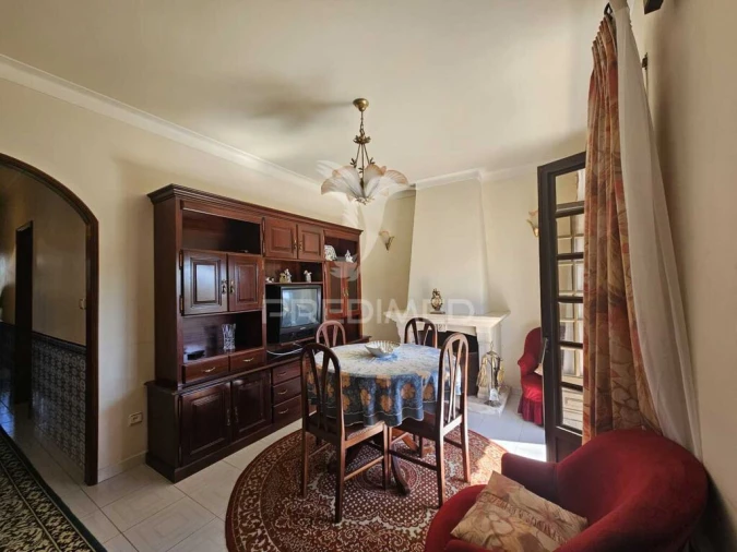 Moradia T4 para Venda em Areias e Pias Foto 8