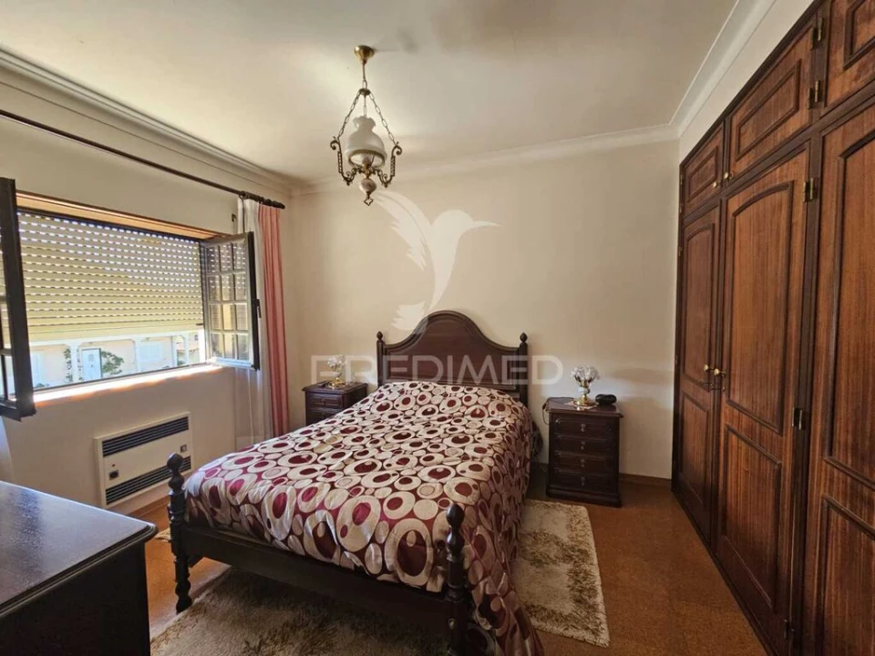 Moradia T4 para Venda em Areias e Pias Foto 7