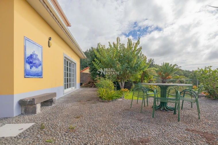 Quinta T5 para Venda em Funchal (Santa Maria Maior) Foto 2