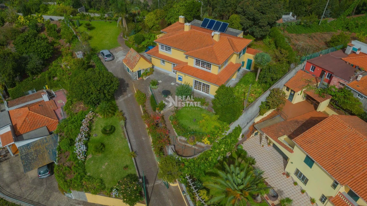 Quinta T5 para Venda em Funchal (Santa Maria Maior) Foto 14