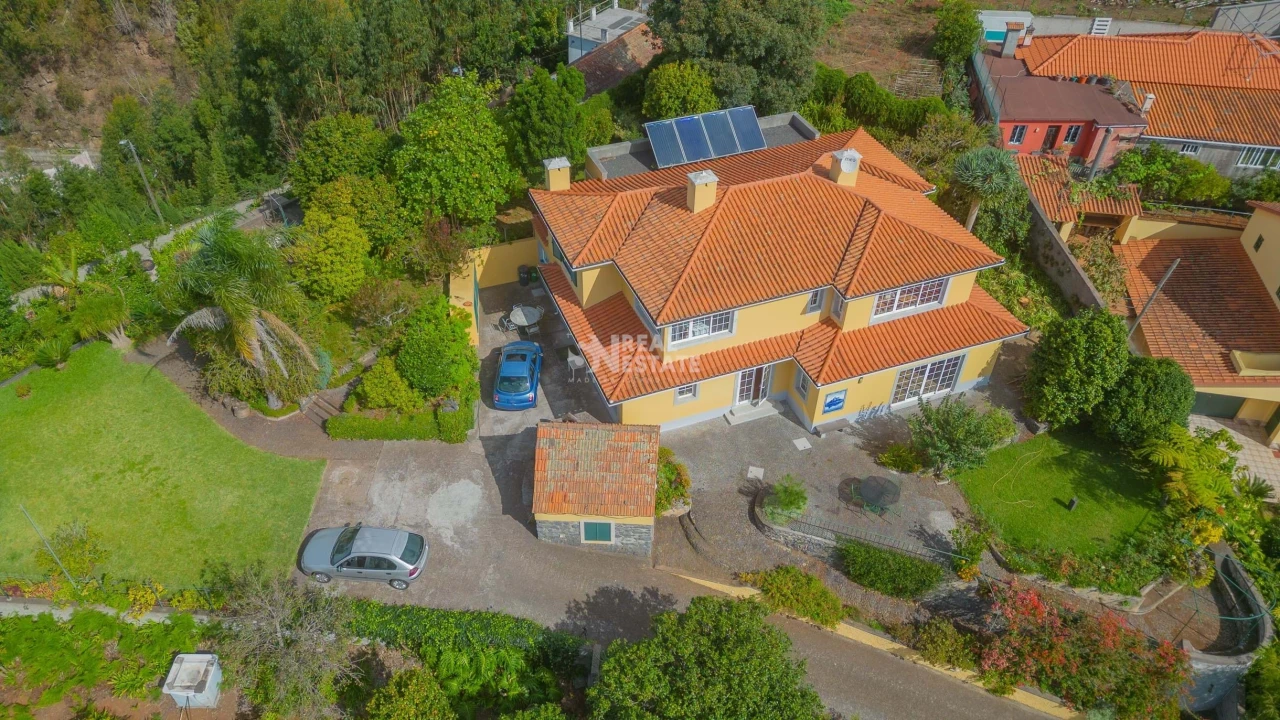 Quinta T5 para Venda em Funchal (Santa Maria Maior) Foto 9