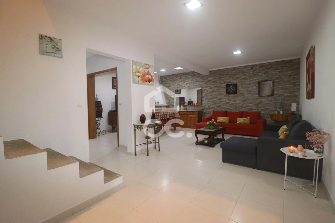 Moradia T3 para Venda em Furnas Foto 9