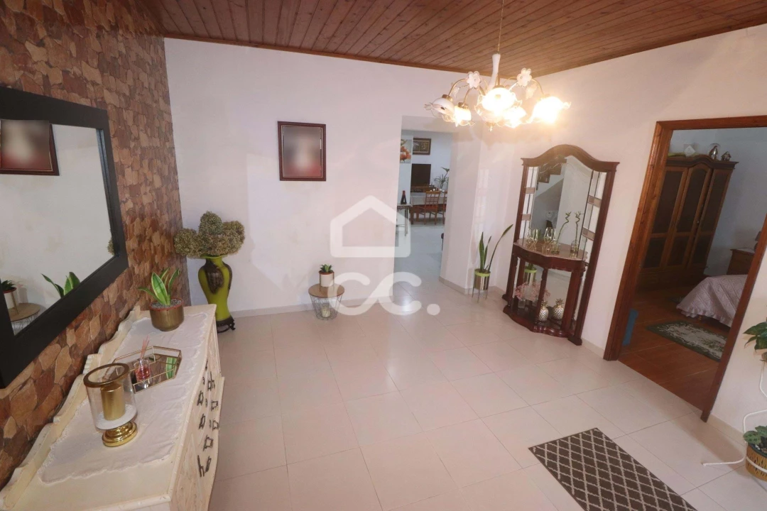 Moradia T3 para Venda em Furnas Foto 3