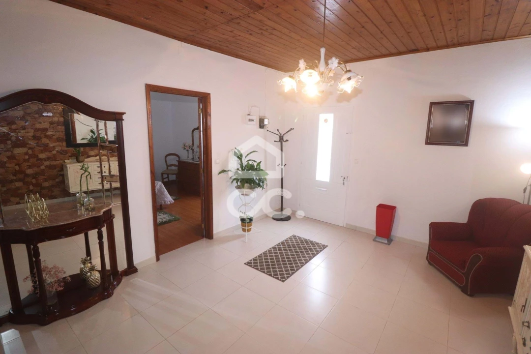 Moradia T3 para Venda em Furnas Foto 5