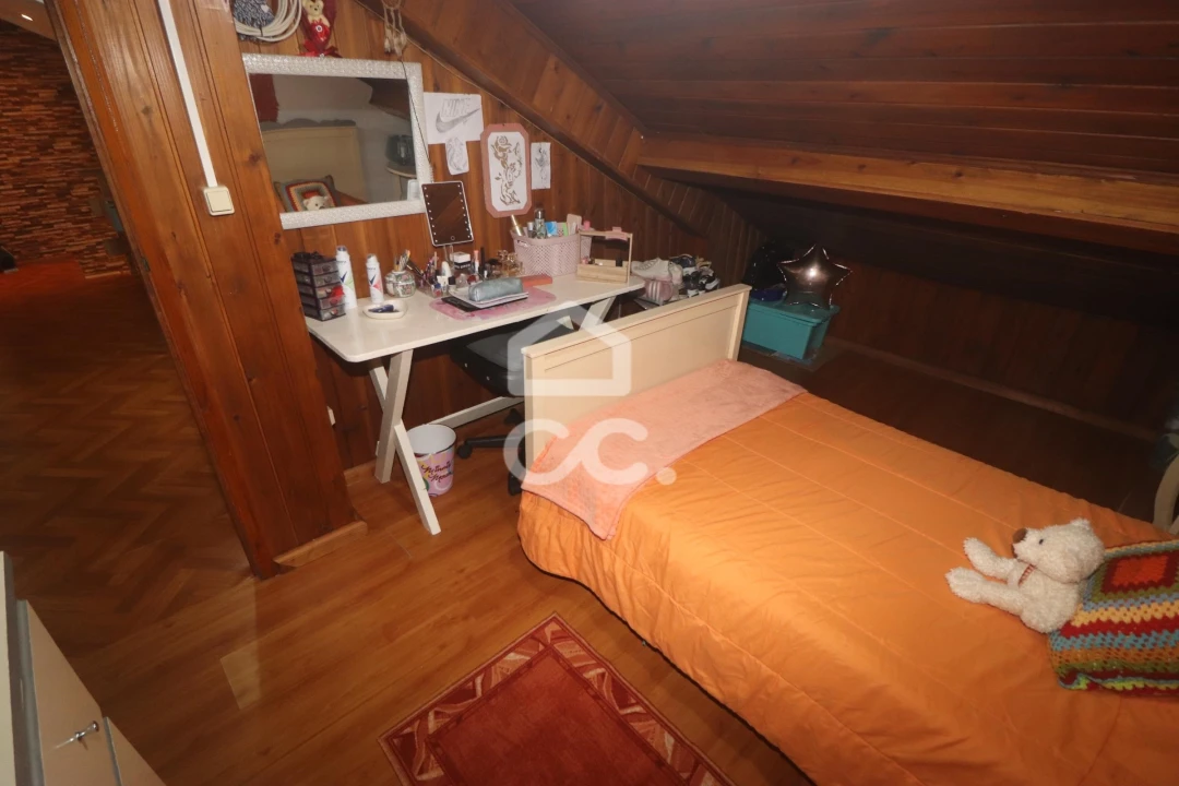 Moradia T3 para Venda em Furnas Foto 26