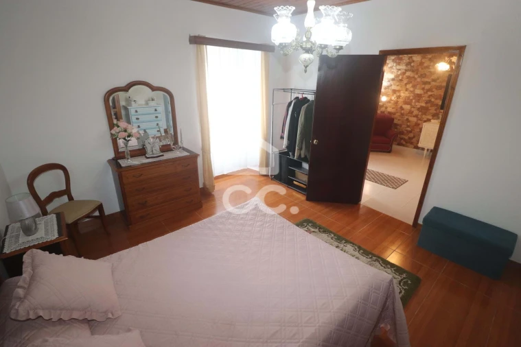 Moradia T3 para Venda em Furnas Foto 8